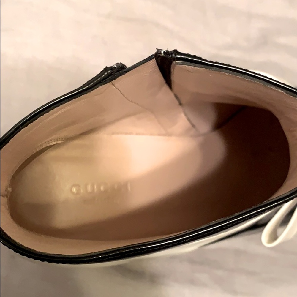 Gucci
Black and White Women's Nimue Leather Boots - Picture 9 of 12